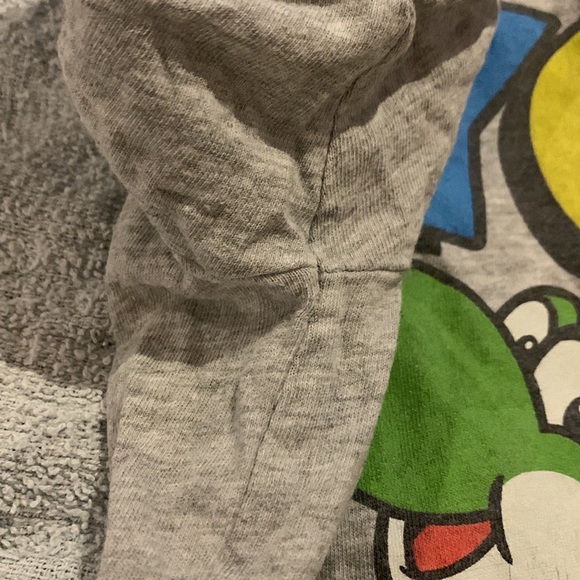 4 Boys Nintendo & Super Mario/Yoshi Short Sleeve Tees - size L (10/12) - Picture 8 of 16